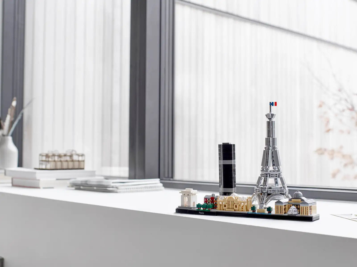 LEGO Architecture - Paris - #21044 (RETIRED)