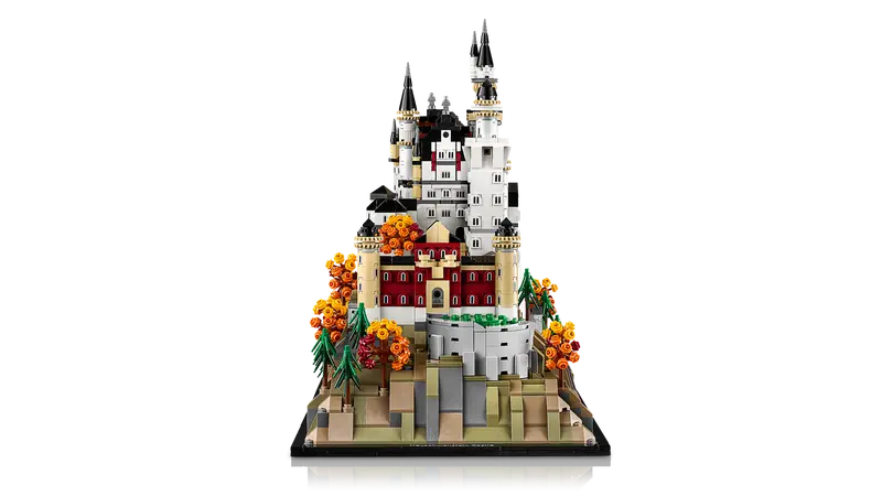 LEGO Architecture - Neuschwanstein Castle- #21063 (PRE-ORDER AUGUST 1)