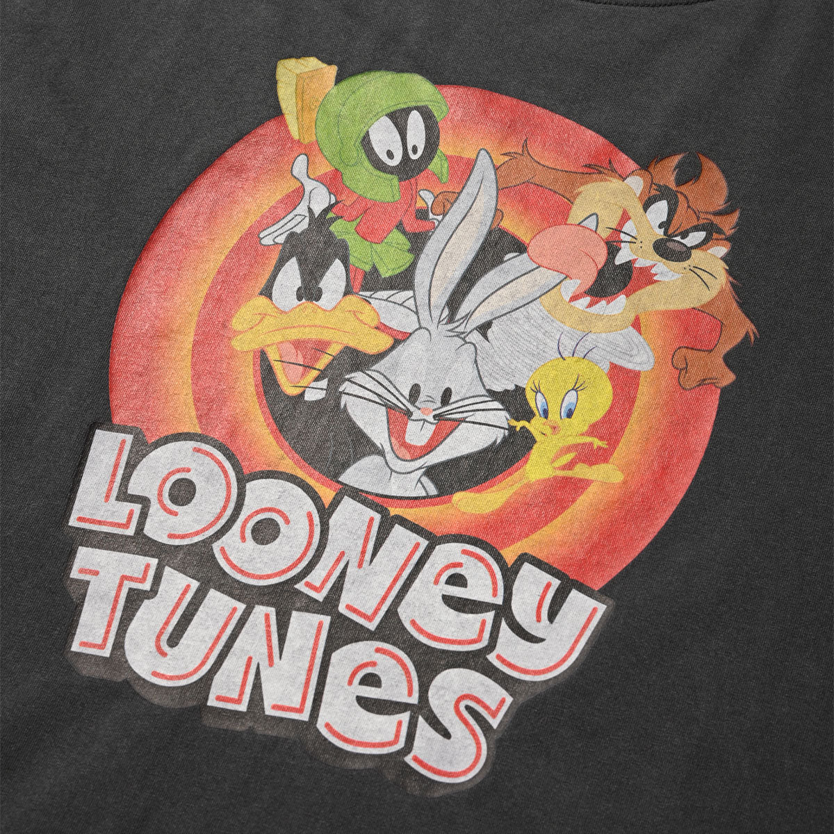 Looney Tunes - Japan Exclusive Vintage Licensed Tee
