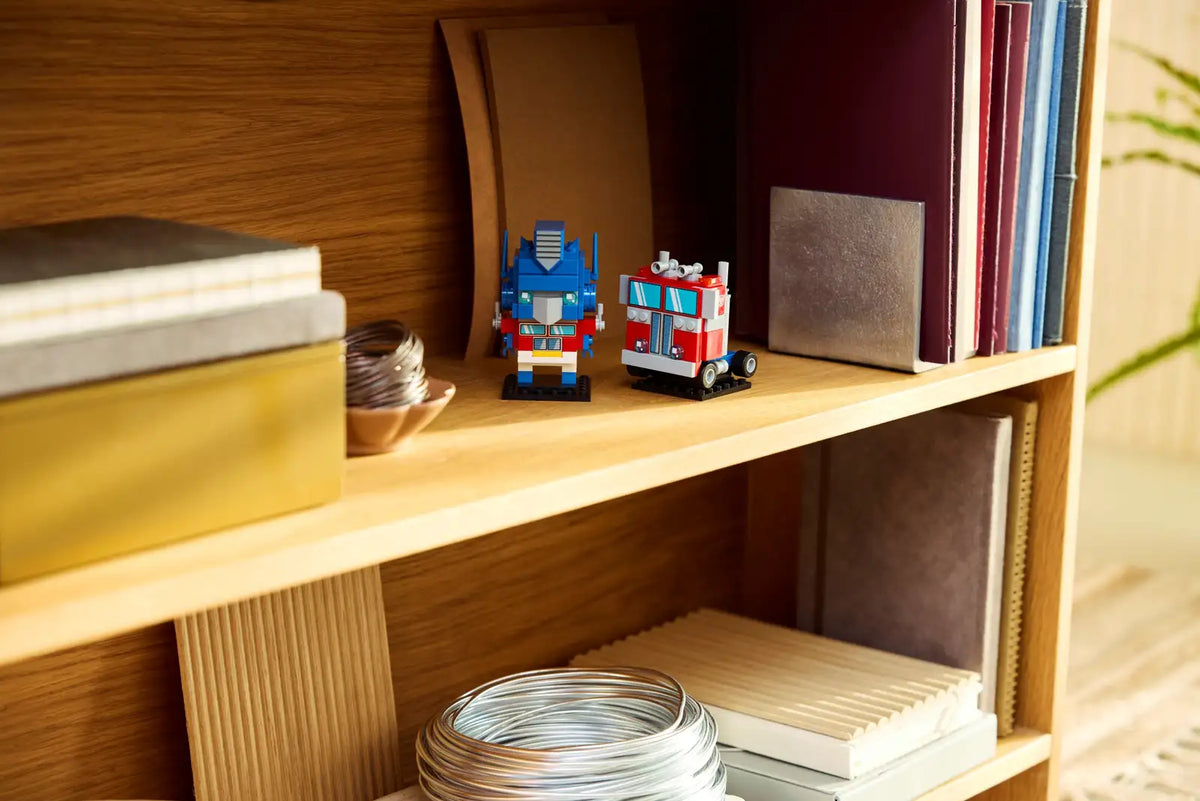 LEGO BrickHeadz - Optimus Prime Robot & Vehicle - 40803 (Exclusives)