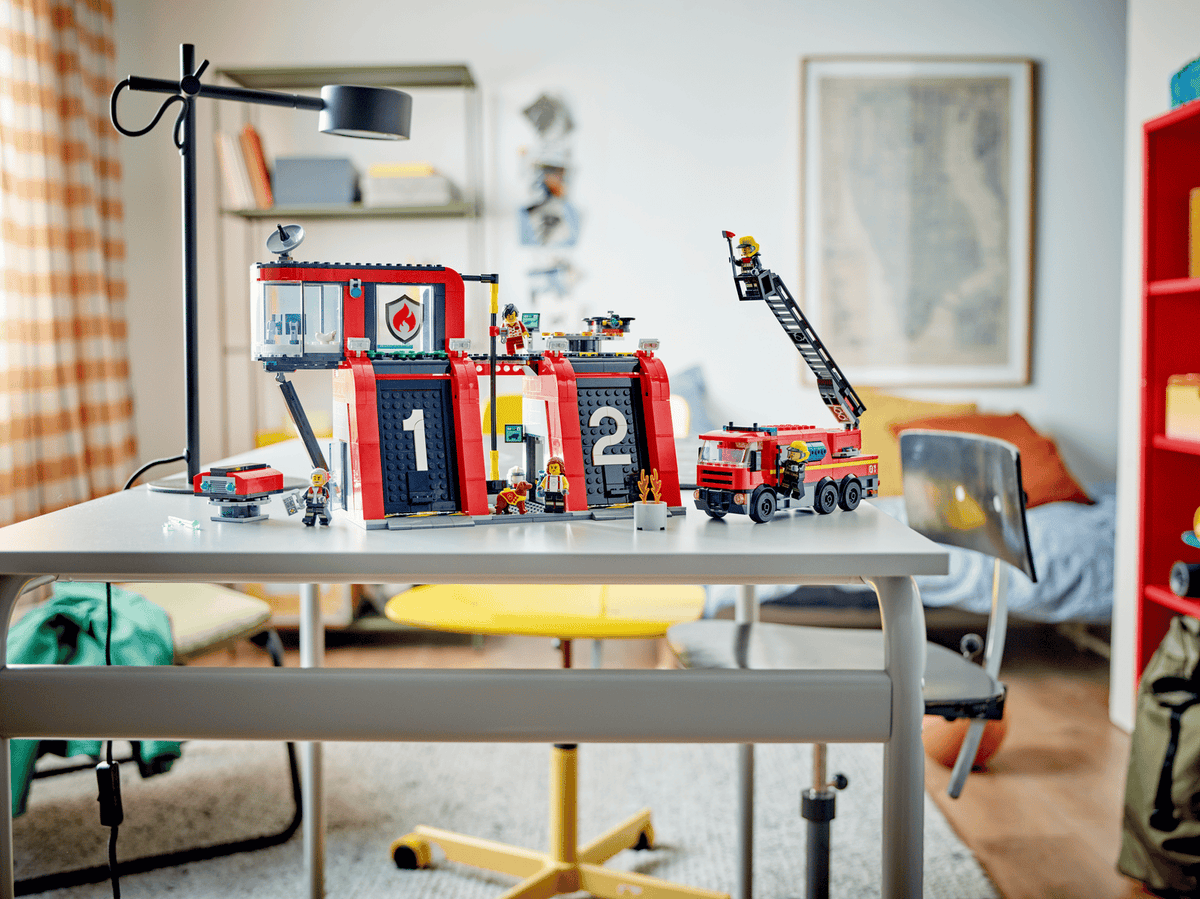 LEGO City - Fire Station with Fire Truck - #60414