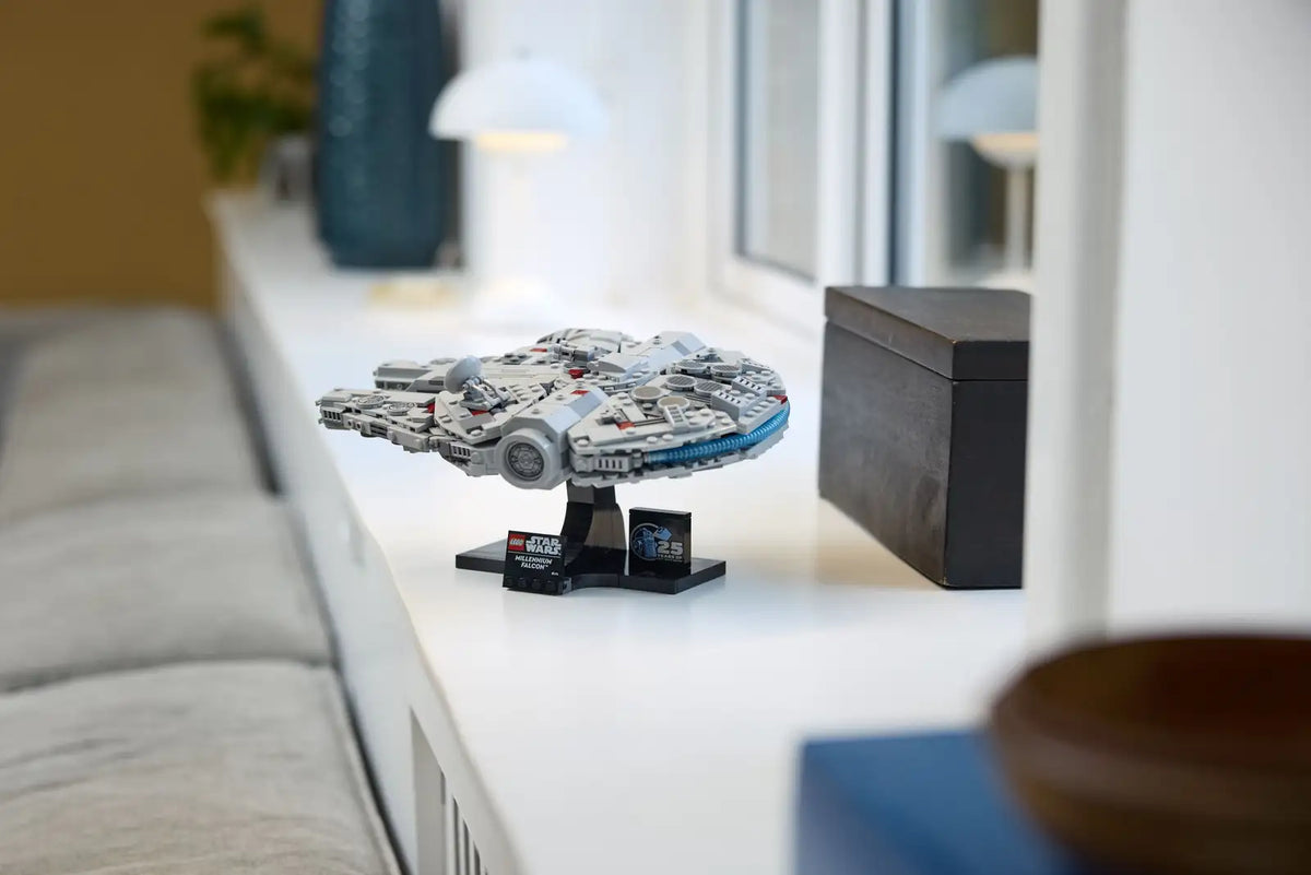 LEGO Star Wars - Millennium Falcon - #75375