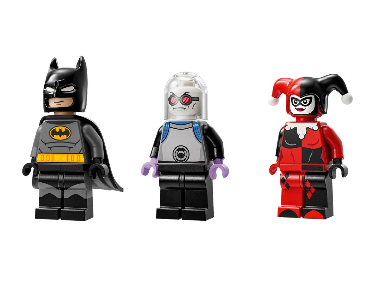 LEGO DC Comics Super Heroes - Batman with the Batmobile vs Harley Quinn and Mr. Freeze - #76274 (RETIRED)
