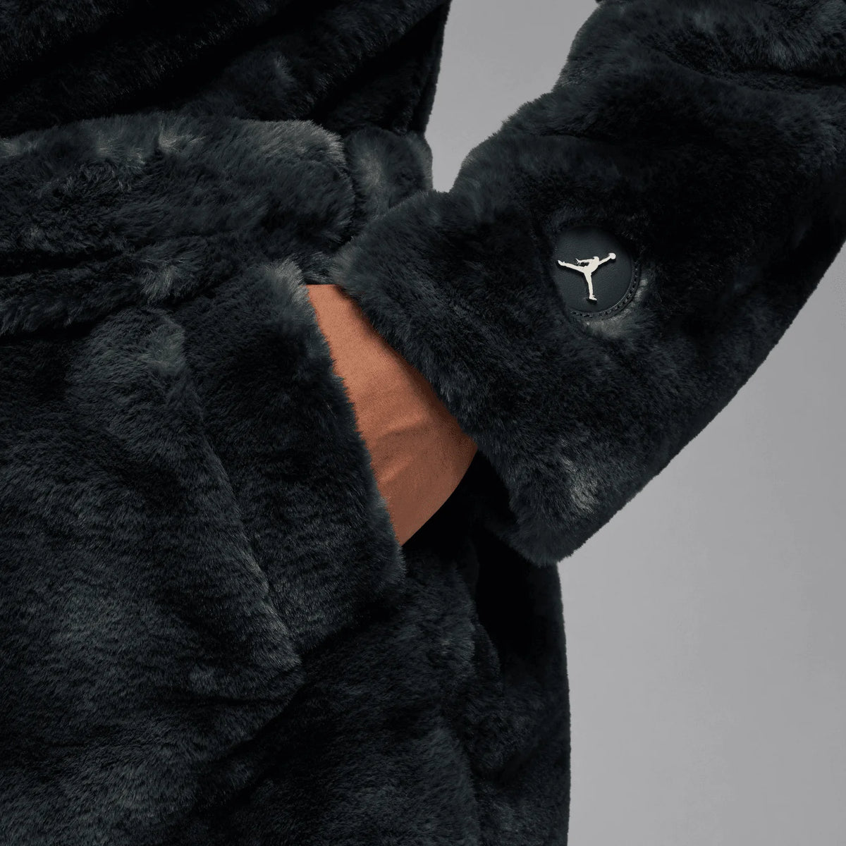 Jordan Brooklyn Men's Faux Fur Robe - HV1044-036