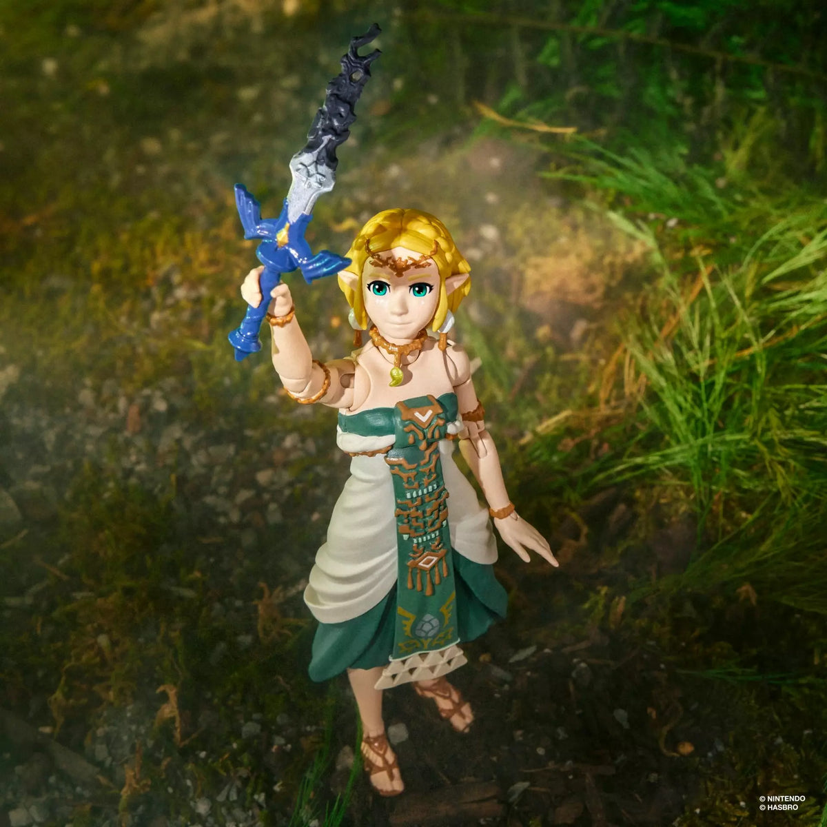 Hasbro - The Legend of Zelda -  Princess Zelda - Heroes of Hyrule - 6" Action Figure (PRE-ORDER MAY 2027)