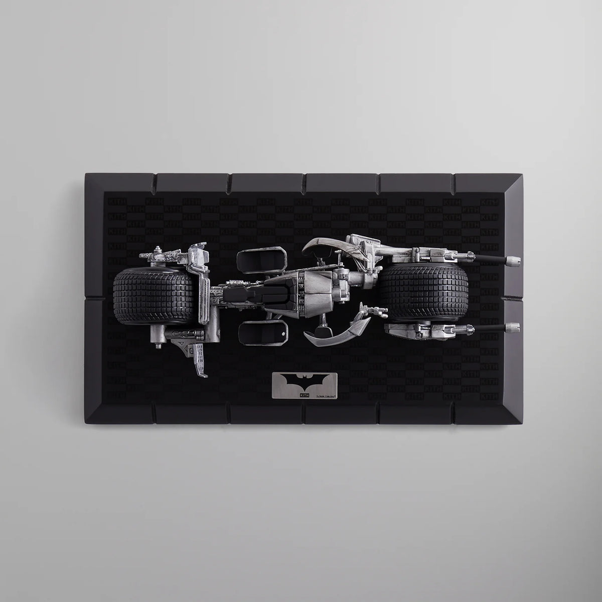 BATMAN x KITH FOR THE NOBLE COLLECTION BATPOD - BLACK