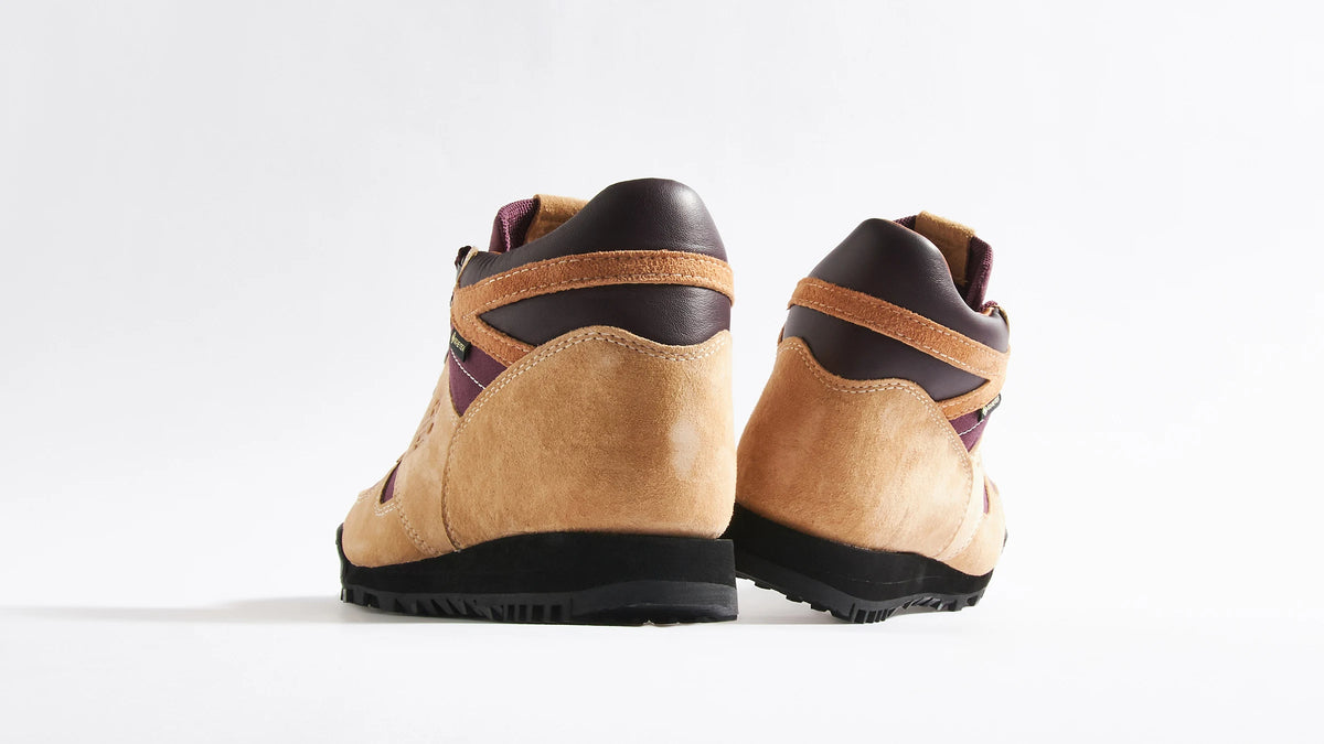 New Balance x Aime Leon Dore ALD Rainier Boots "Tan" URAINXA1