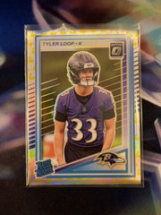 Tyler Loop Rated Rookie Flex Emoji Prizm Front - 2025 Donruss Optic