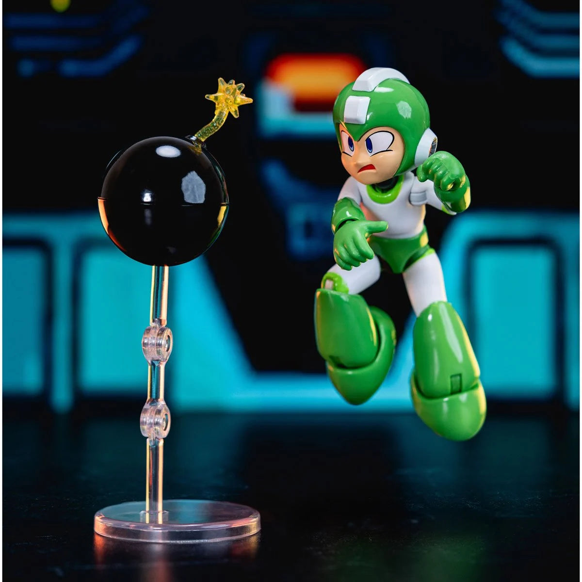 Jada Toys - Hyper Bomb Mega Man - Wave 2 -  4" Inch Action Figure 1/12 Scale