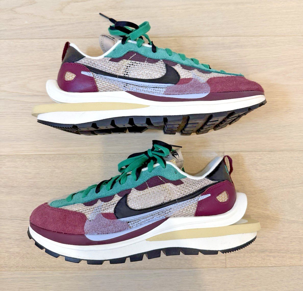 Nike Vaporwaffle x sacai 'Villain Red Neptune Green' - DD3035-200