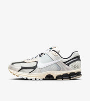 Nike Zoom Vomero 5 "Supersonic" - FN7649-110